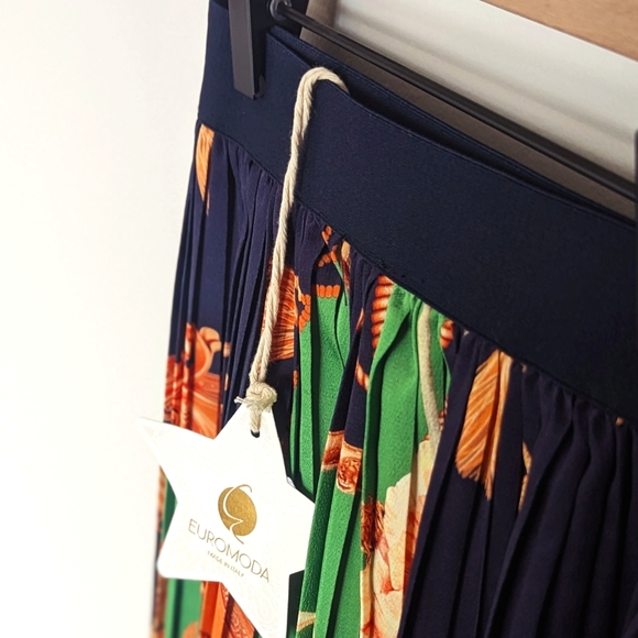 NEW Italian Maxi Skirt - Picture 2 of 8